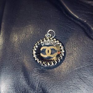 2Auth Chanel Charm Authentic & Silver Toggle Clasp Chain Bracelet